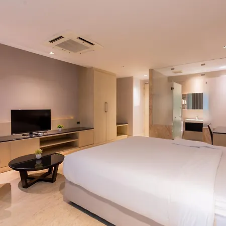 Sukhothai Residence Ruam Ruedi Bangkok Exterior photo